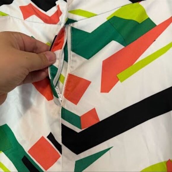 Tail White Label Museum Chevron Print Skort size 10 - Picture 5 of 7